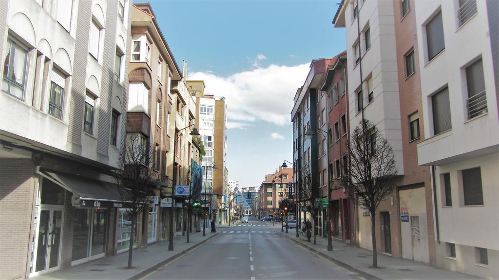 Espacio Gijon Poniente Buitenkant foto